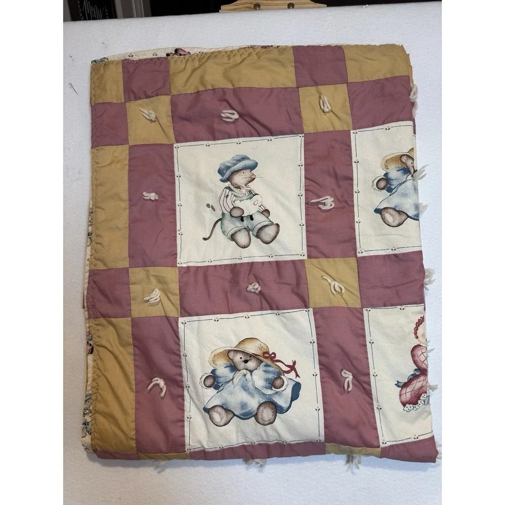 Vintage Reversible Embroidered Tied Baby Quilt 40x50‎ SALLY ANNE